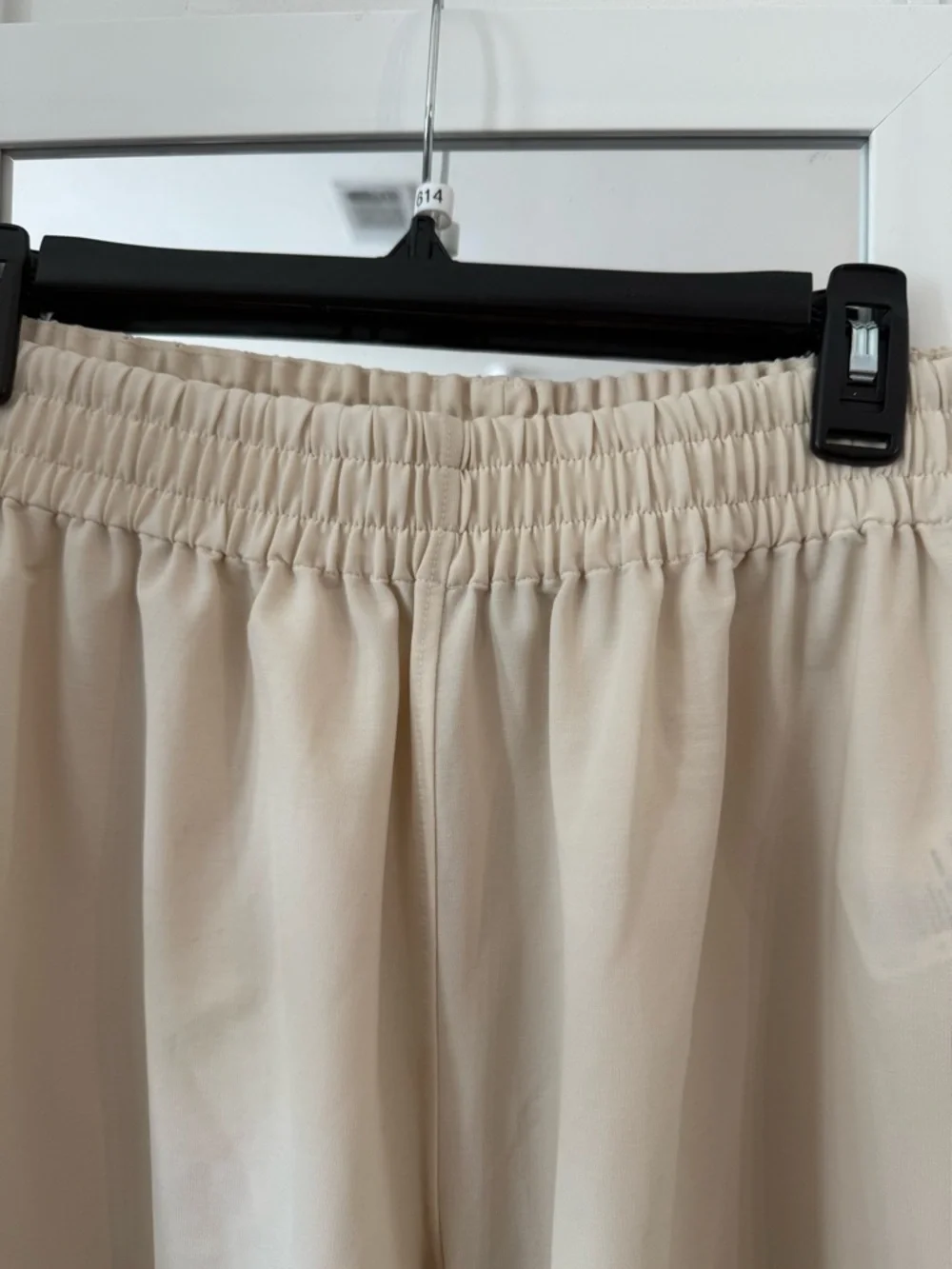 COS Beige Wide Leg Cropped Pants – Elastic Waist Minimalist Chic - Picture 3 of 6